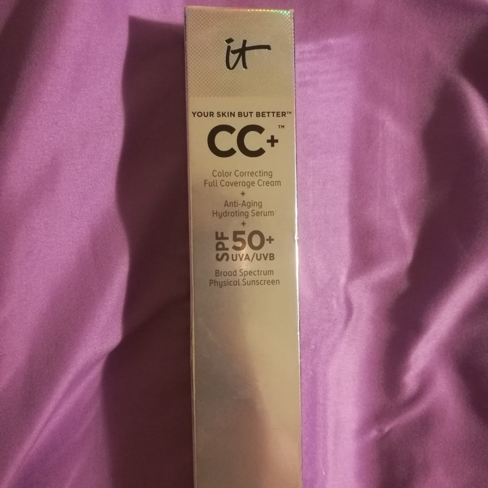 It cosmetic spf50 cc+ cream